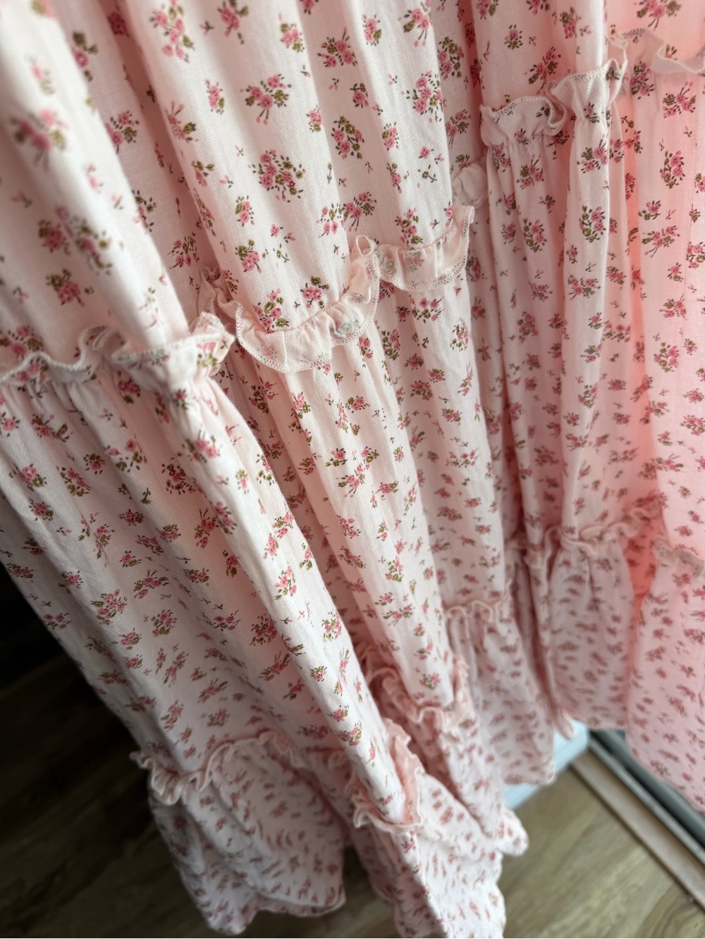 Ivy City Co Pink Floral Smocked Midi Dress - Picture 14 of 16